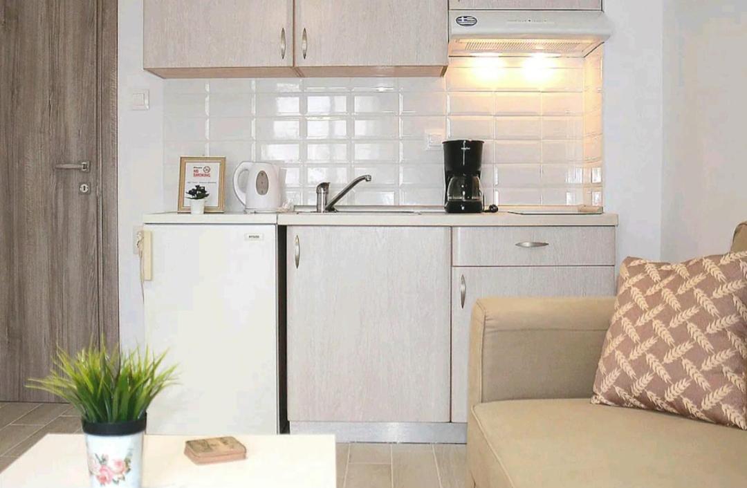 Center River Apartment ฟลอรินา ภายนอก รูปภาพ